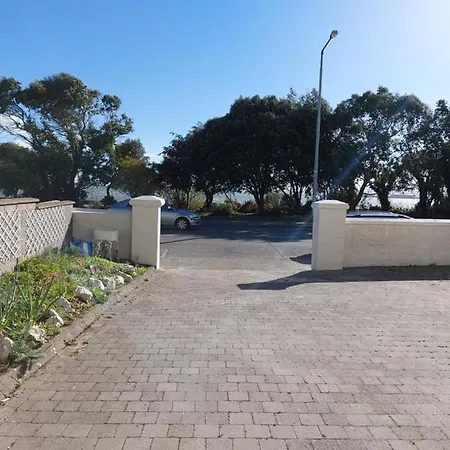 Seaside With Seaview In 3 Close To Centre *